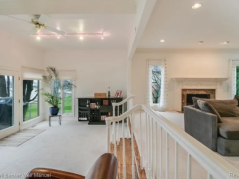 3105 Interlaken St — Photo 16
