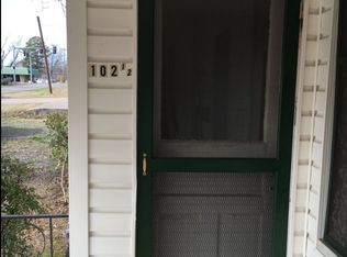 102 1/2 W Locust St, Cabot, AR 72023