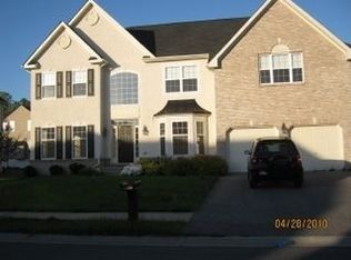 9 Latour Ln, Newark, DE 19702