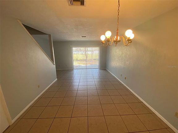 3rd image of 3653 NE 20th Pl