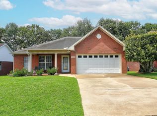 109 Gaffney Ct, Dothan, AL 36305