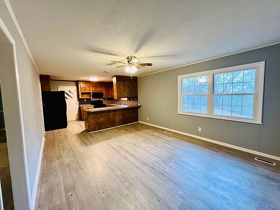 5th image of 200 Monsanto Rd