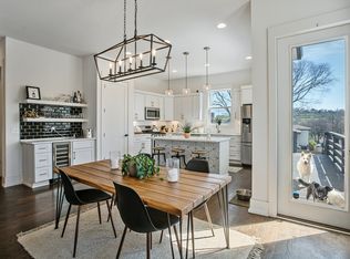 1012 43rd Ave N, Nashville, TN 37209