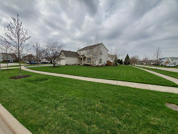 3rd image of 12011 Yellowstone Dr