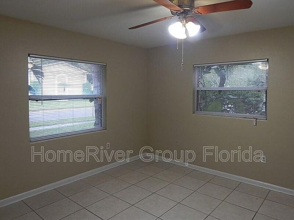 5th image of 315 Thornton Ln APT A