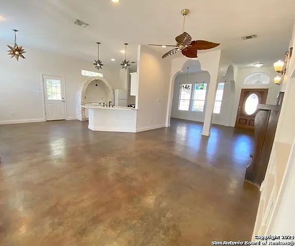 3403 Dove Park Ln — Photo 3