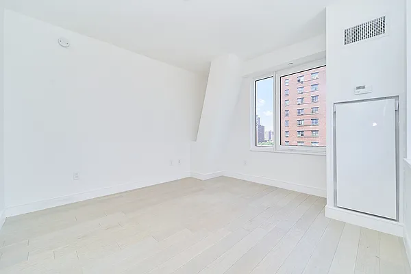 Rented by Compass | media 46