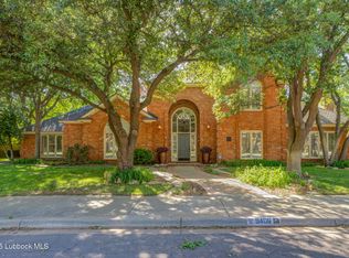 9406 Wayne Ave, Lubbock, TX 79424