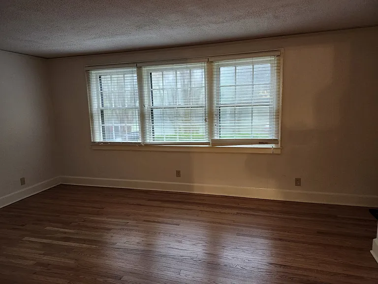 1032 Felder Ave #2310 — Photo 7