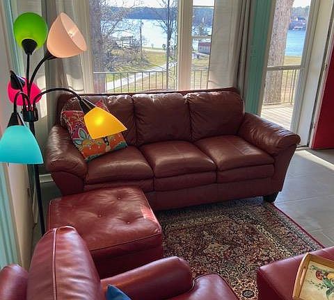 5th image of 210 Aberina St APT D10
