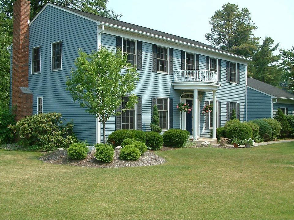 Guilderland Colonial