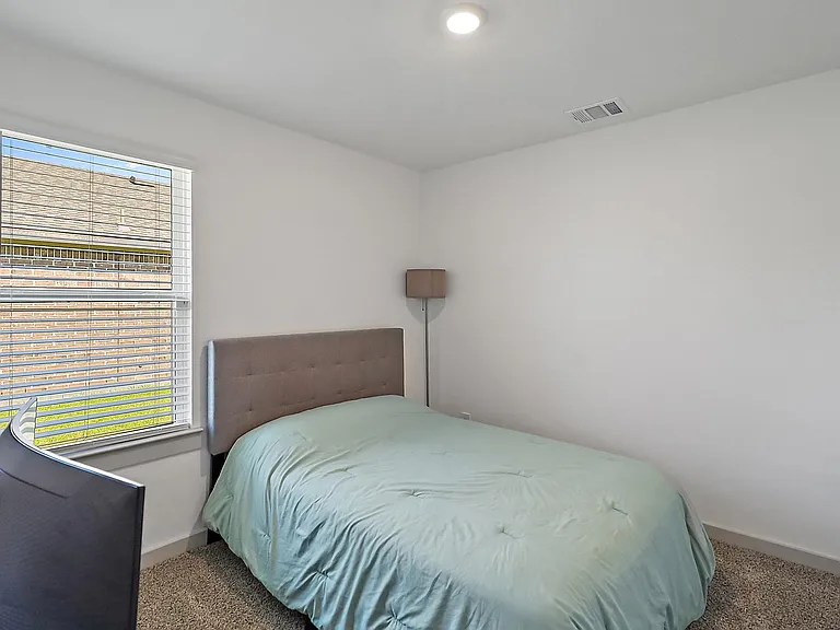 14814 Cold Water Dr — Photo 17
