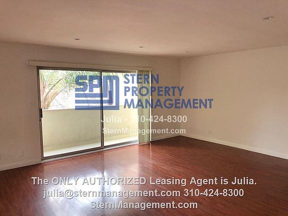 3rd image of 930 S Wooster St APT 3
