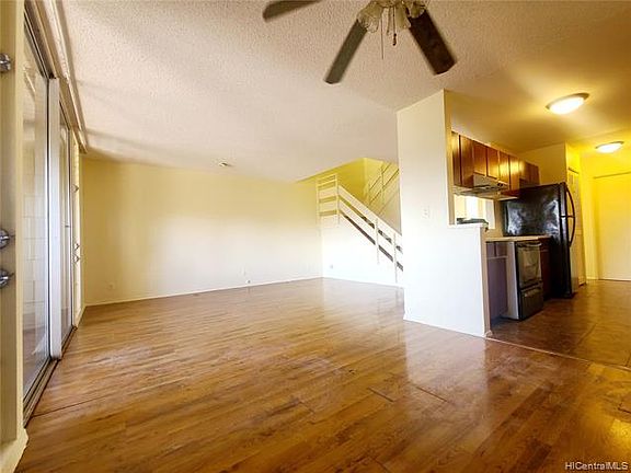 5th image of 94-149 Kuahelani Ave APT 157