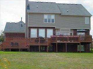 1st image of 48120 Hilltop Dr E