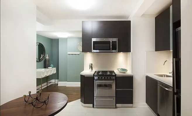 Rented by Nest Seekers International | media 3