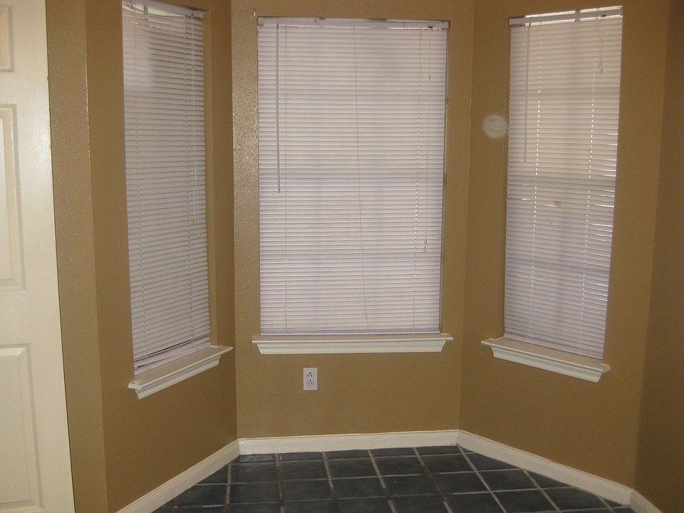 2nd image of 15910 1/2 McCearley Dr