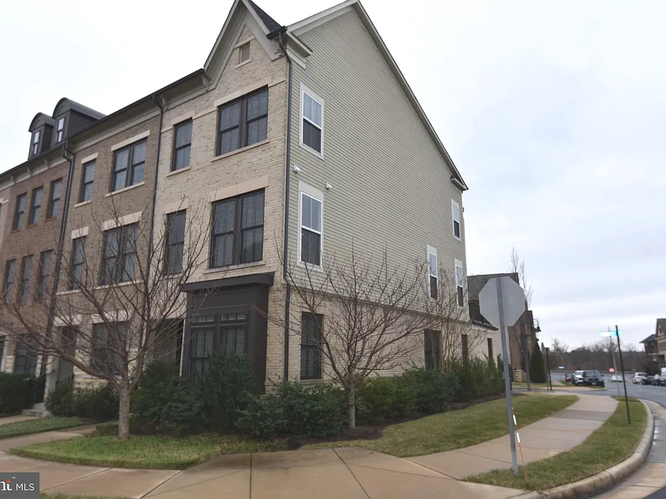 20425 Codman Dr