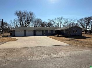 206 E 2nd St, Meriden, IA 51037