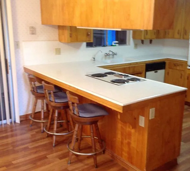 2120 Edmart St — Photo 5