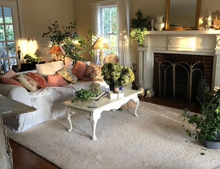 261 Virginia St SE — Photo 3
