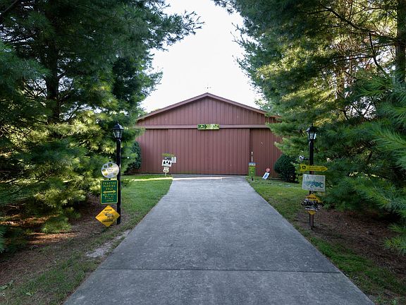 2nd image of 5666 Duncan Ln SE