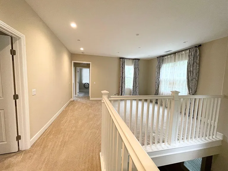 106 Espina — Photo 11