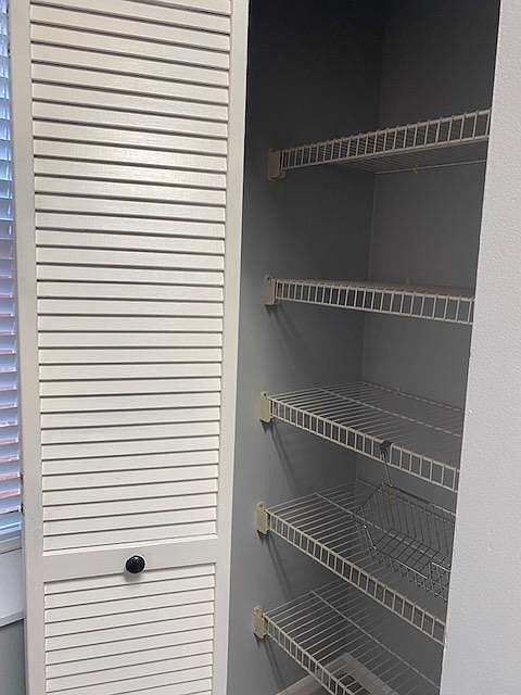 Kitchen pantry