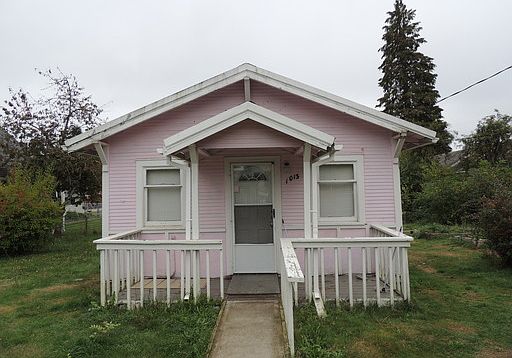 2nd image of 1013 Dearborn Ave