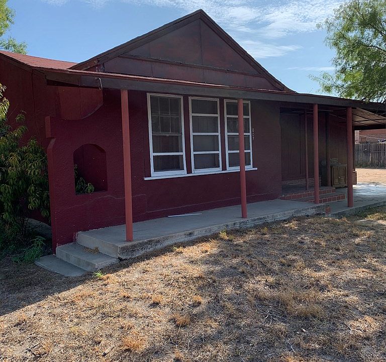 2nd image of 807 Pena St Stop 277