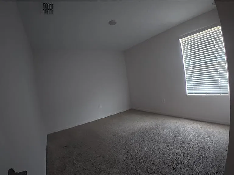 282 Amber Way — Photo 8