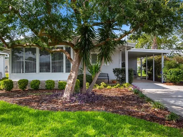3109 Manatee Rd, Tavares, FL 32778