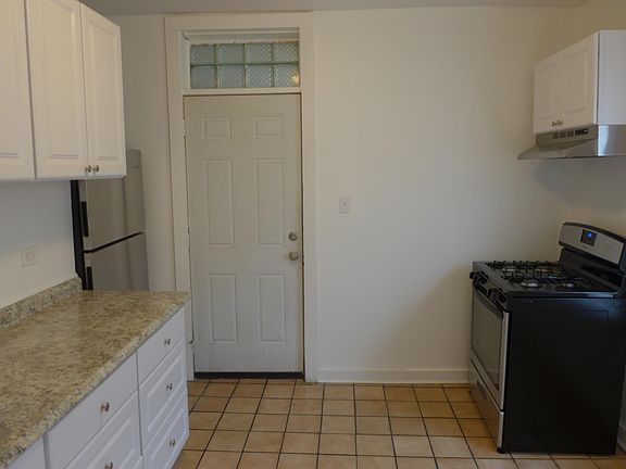 5th image of 2050 N Kostner Ave APT 3A