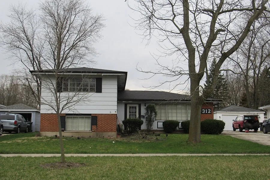 312 N Orchard Dr photo 1