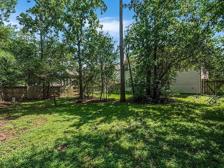 75 N Spinning Wheel Cir — Photo 31