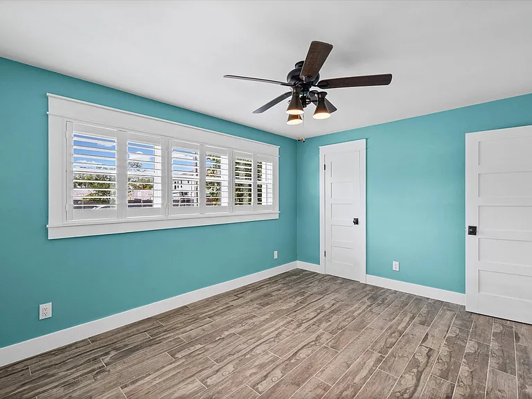 6323 Bayou Grande Blvd NE — Photo 25