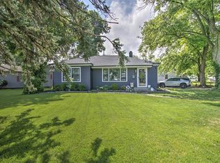 6 2nd South Shores Ave, Decatur, IL 62521