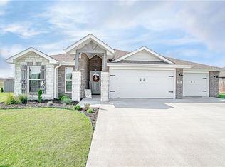 701 NW 64th Ave, Bentonville, AR 72713