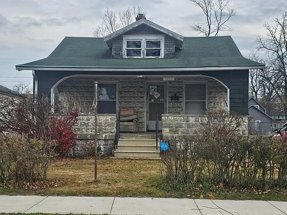 2nd image of 1023 Union Ave