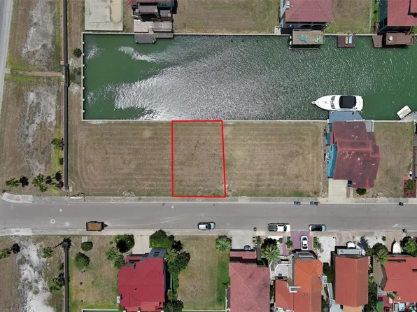 709 Imperial Hbr, Corpus Christi, TX 78402
