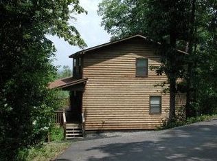 30 Hoot Owl Ln, Murphy, NC 28906