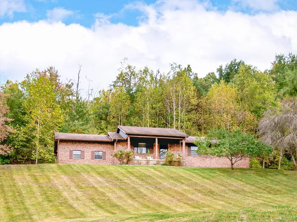 1584 Reid St, Flatwoods, KY 41139