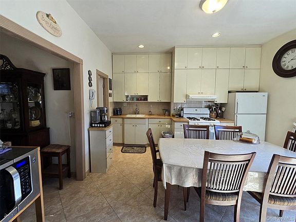 4th image of 101-50 104th Street