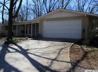 3516 Wildwood Dr SE, Huntsville, AL 35801