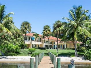 22 Castle Hill Way, Sewalls Pt, FL 34996