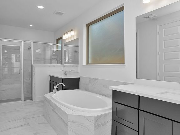 5th image of 424 Darling Creek Ln