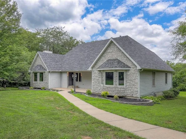 13420 Parallel Pkwy, Kansas City, KS 66109