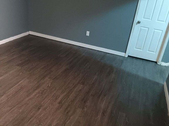 3rd image of 1363 Yosemite St #1