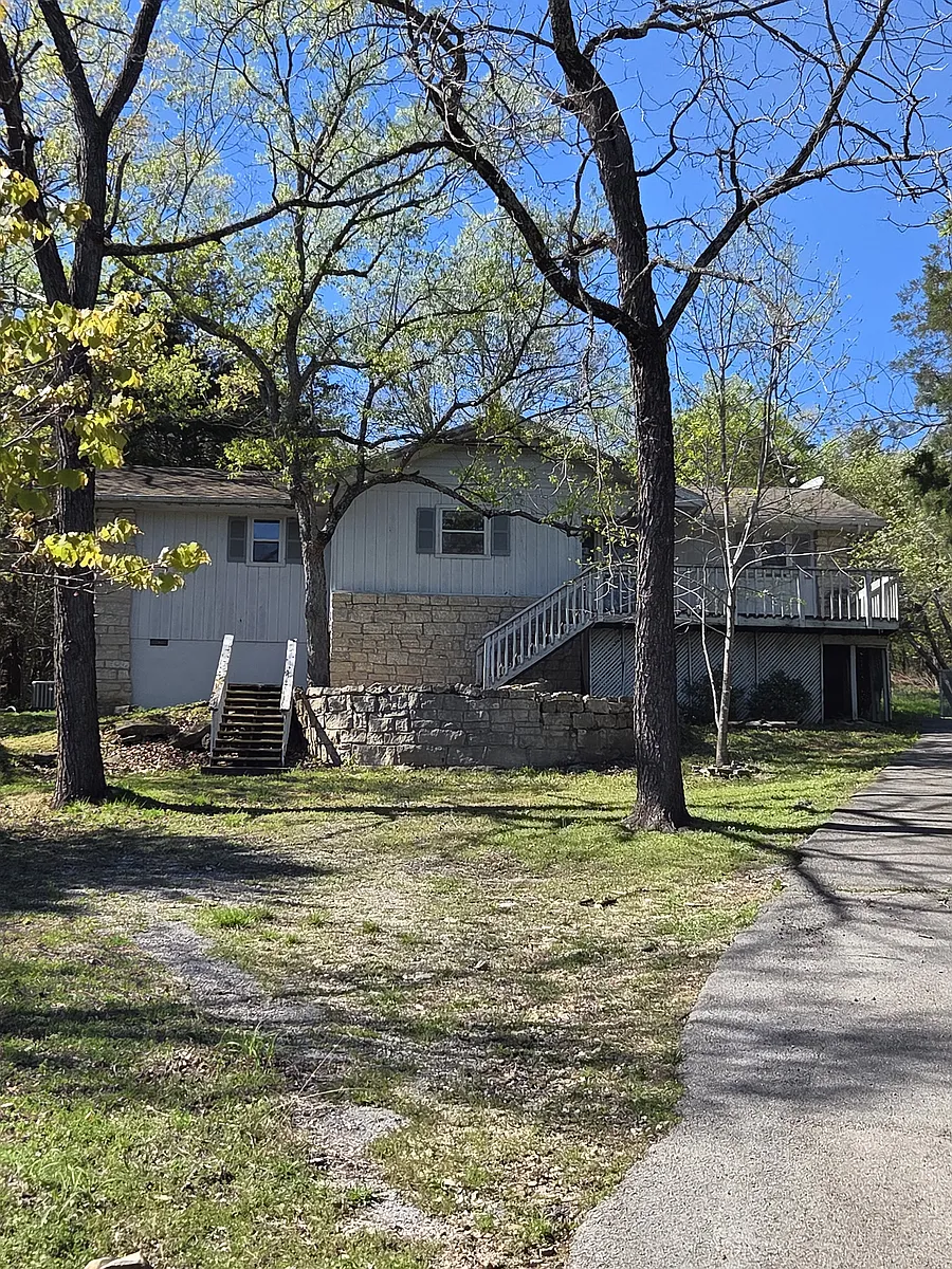 front drive up area. 2 additional parking spaces - 193 Wild Turkey Dr