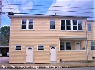 1790 Cranston St, Cranston, RI 02920